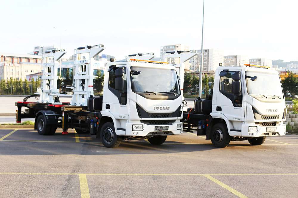 Towjet Side Loader