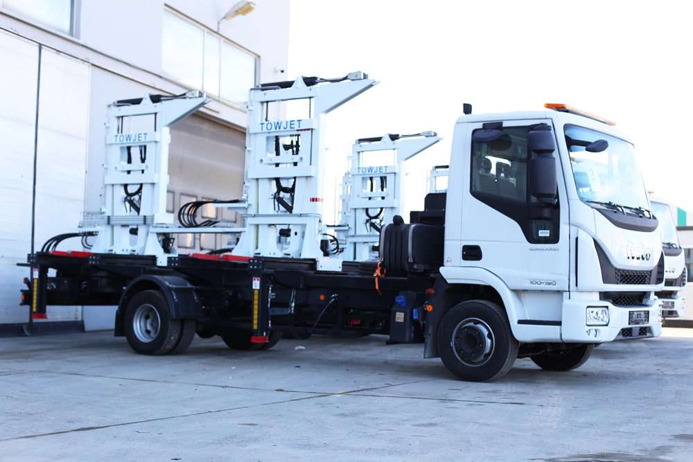 Towjet Side Loader