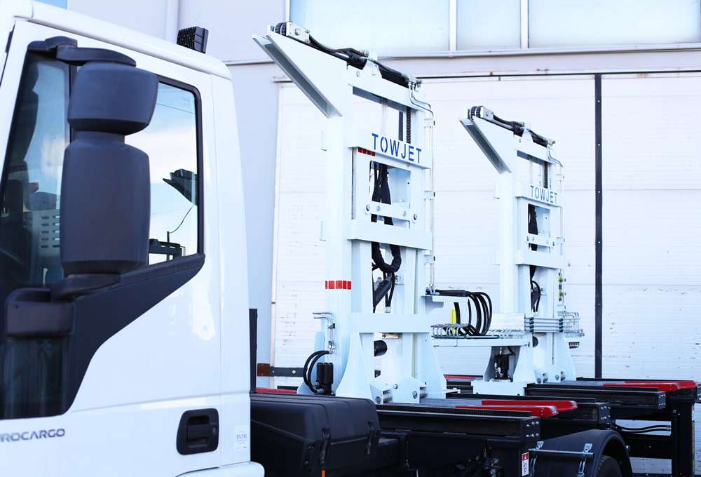 Towjet Side Loader