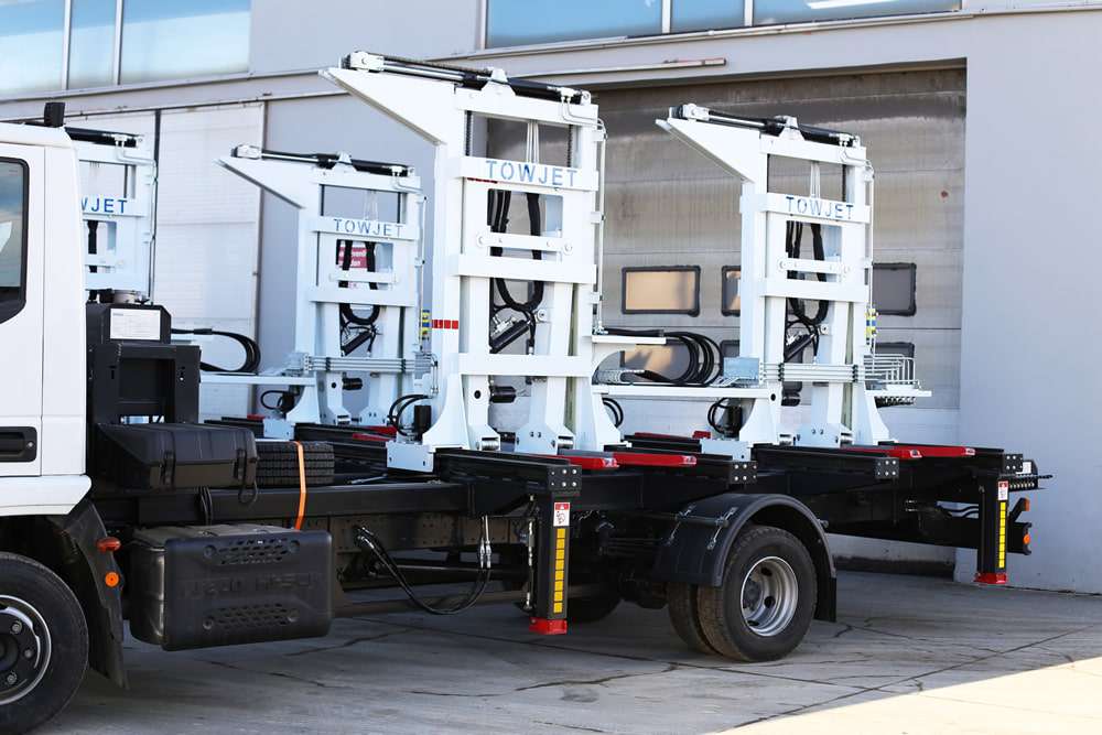 Towjet Side Loader