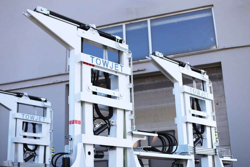 Towjet Side Loader